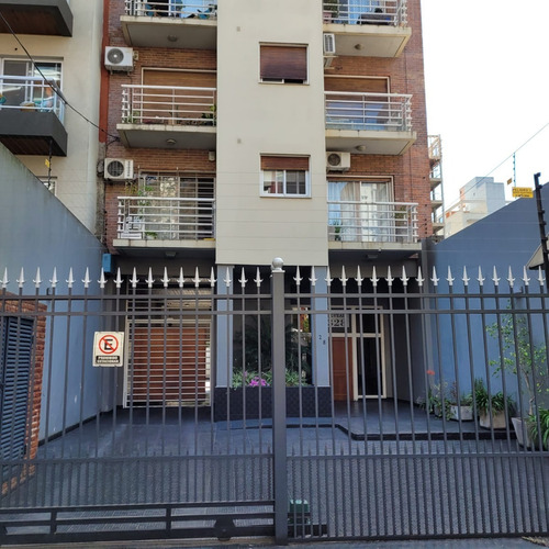 Depto De Dos Amb Sin Cochera Cercano A Plaza Del Bicentenario