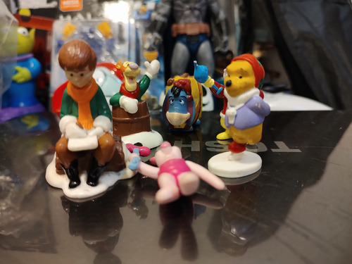 Figuras Promocionales De Winnie Pooh Navidad (Usado)
