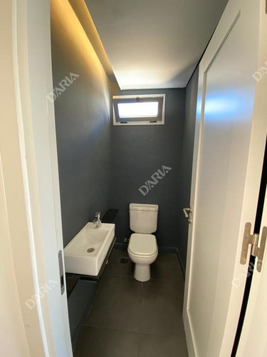 Imagen 15 de 30 de 2 Amb Baño Y Toil: Cochera : Excel Punto Y Vista!!