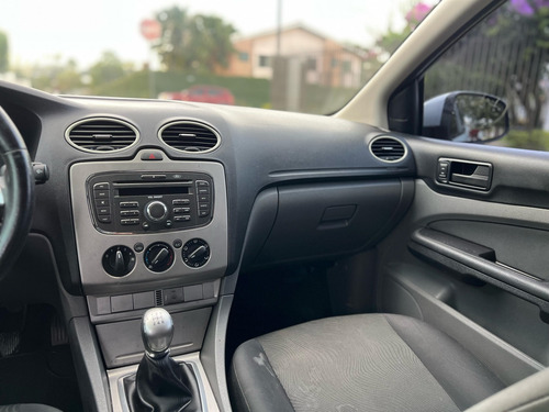 Ford Focus 1.6 GL 16V FLEX 4P MANUAL
