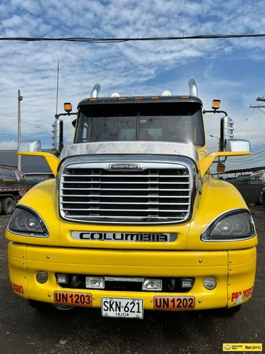 Freihtliner Cl 120 12.700 Cc Columbia