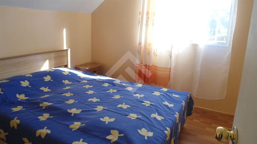 Casa En Venta De 8 Dorm. En Algarrobo