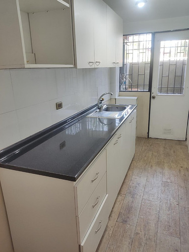Venta Depto. En Bilbao Con Tomas Moro, 1er Piso
