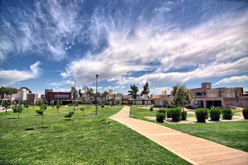 Imagen 2 de 7 de Lote Claros Del Bosque Apto Duplex