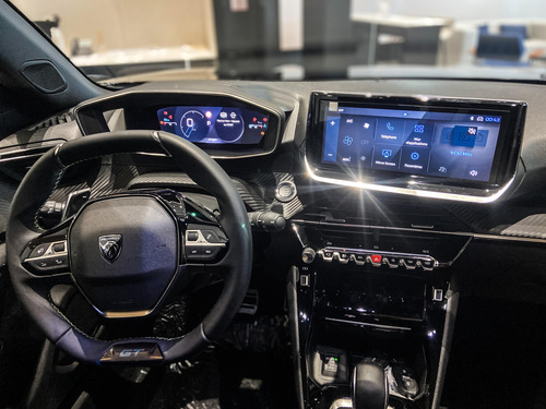 Peugeot 2008 1.0T Gt