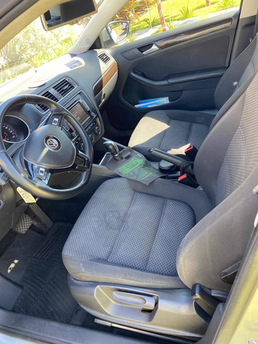 Volkswagen Vento 2.5 Advance Plus 170cv Tiptronic 2015