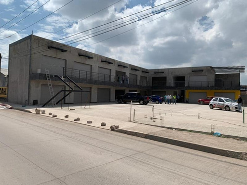 Local Comercial En Renta Residencial Plaza Alejandra