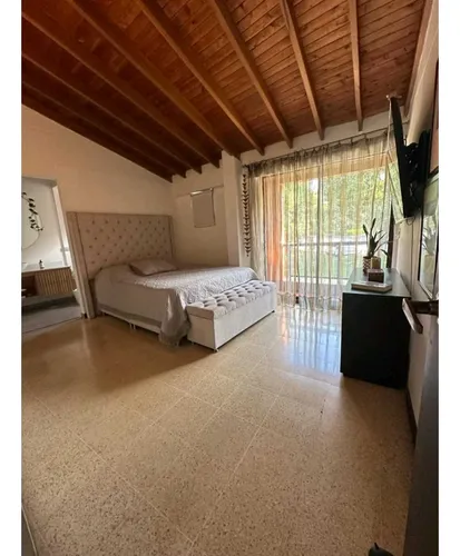Casa Unifamiliar En Venta Envigado (t)