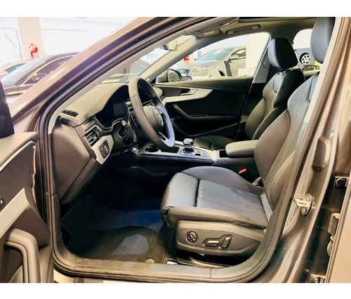 Imagen 7 de 11 de Audi A4 2.0 40 Tfsi Front