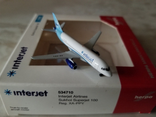 Avion Sukhoi Ssj 100 De Interjet Xa-ppy En Escala 1:500