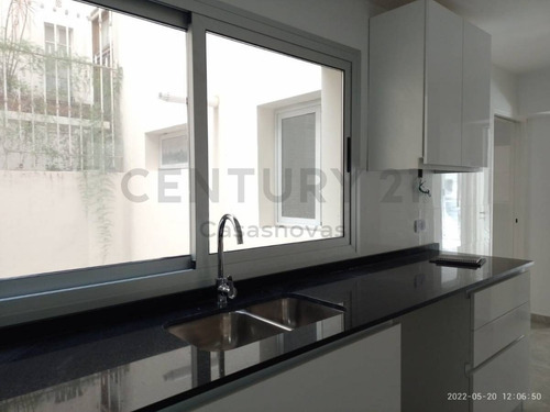 Imagen 10 de 20 de Depto 4 Amb. Frente, Balcon , Categoria, Full Amenities