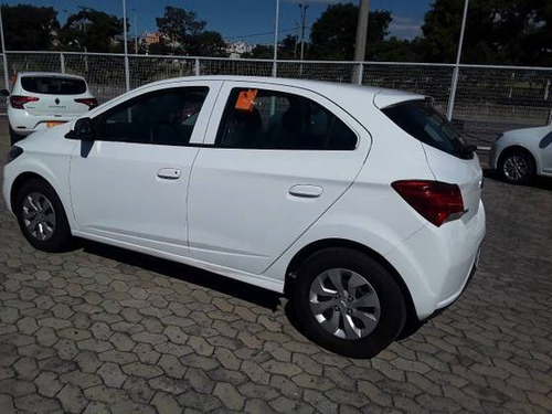 Imagem 6 de 9 de Chevrolet Onix 1.0 Mpfi Lt 8v Flex 4p Manual