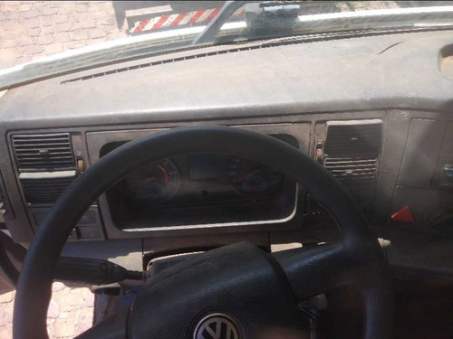 Imagem 5 de 15 de Volkswagem 15-190 Ano 2013 Munck Madal Cabine Suplementar
