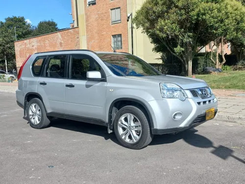 Nissan Xtrail 2.5 T31 Xtronic Cvt