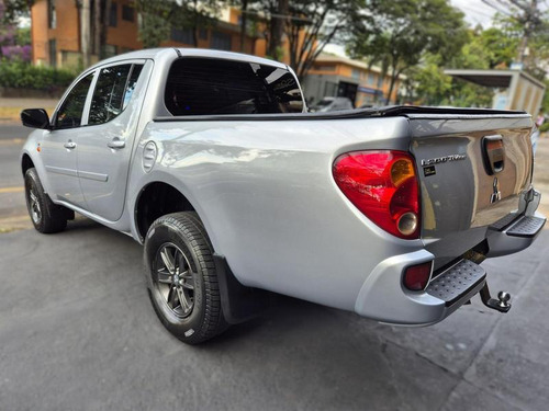 Mitsubishi L200 Triton 3.2 Gl 4x4 Cd 16v Turbo Intercoler Diesel 4p Manual