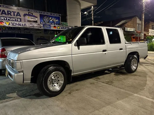 Nissan D21 2.4 4x2