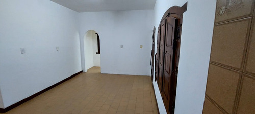 Casa En Venta En Ranelagh Golf