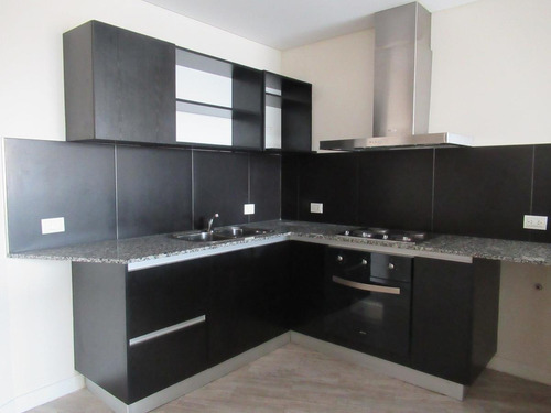 Imagen 4 de 21 de Departamento En Venta De 3 Ambientes, En Excelente Ubicación. Vicente Lopéz