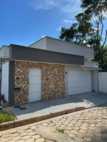 Casa Em São Lourenço Mg