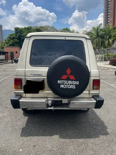 Mitsubishi Montero 3.0 V43 Wagon Status