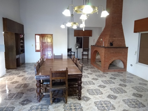 Imagen 29 de 30 de Bellísima Casa En Villa La Rivera