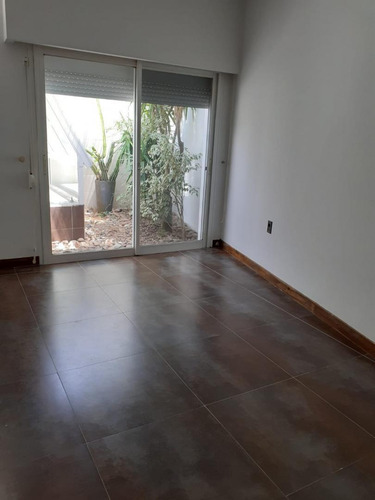 Venta Casa 4 Dormitorios Pinar Sur