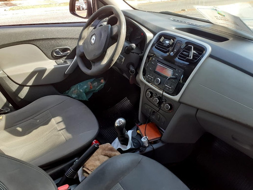 Renault Logan Expression 1.6 8v