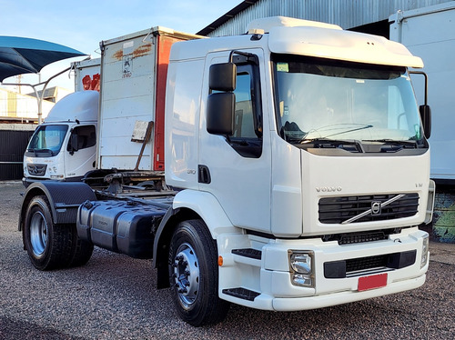 Volvo Vm 310 4x2 - 2010