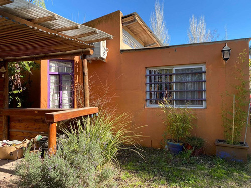 Imagen 4 de 10 de Casa En Venta De Tres Dormitorios Parque Y Pileta