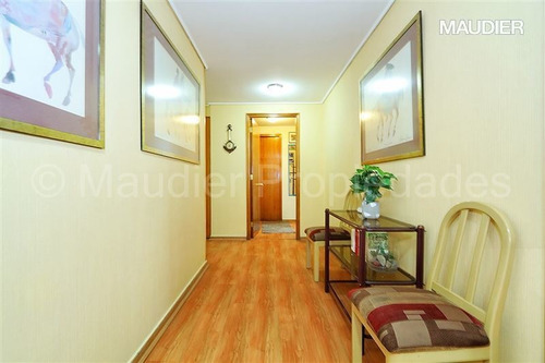 Departamento En Venta De 3 Dorm. En Las Condes
