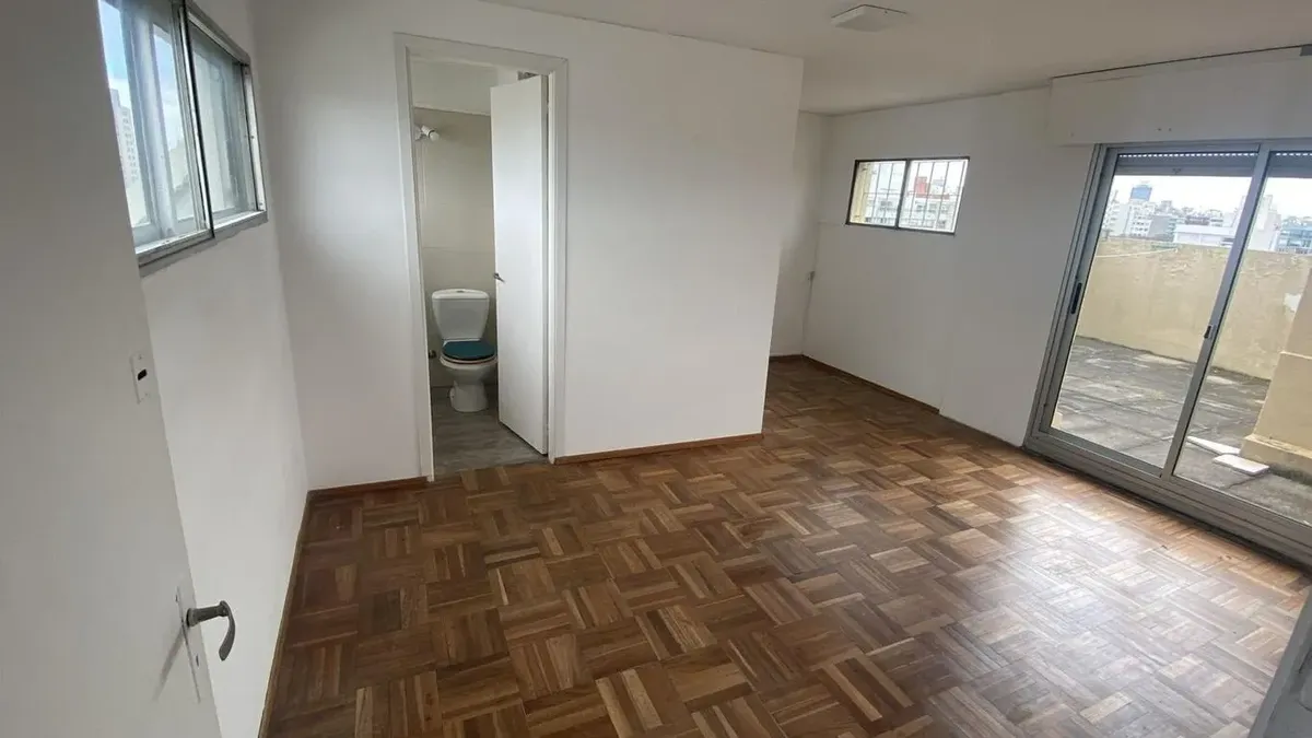 Alquiler Apartamento 1 Dormitorio En Pocitos Con Terraza De 20 M² · Photo 5