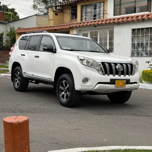 Camioneta Blindada Único Dueño En Buen Estado