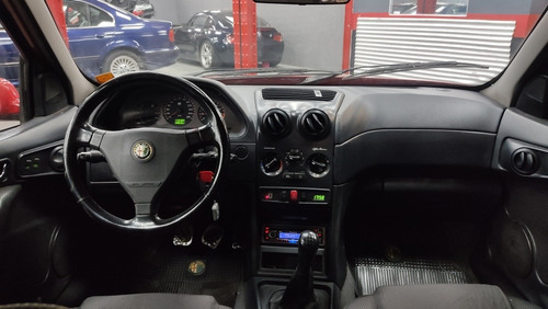 Imagen 9 de 14 de Alfa Romeo 146 1999 2.0 Ti Dissano Automotores