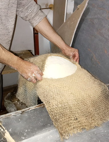 Queso Cotija Gourmet Región De Origen 1.965 Kg De Medio Tajo