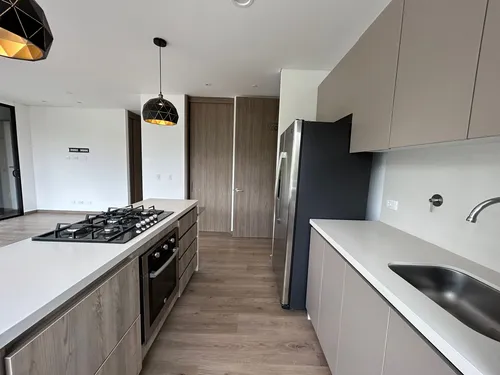 A Estrenar Apartamento En Los Balsos Poblado En Venta