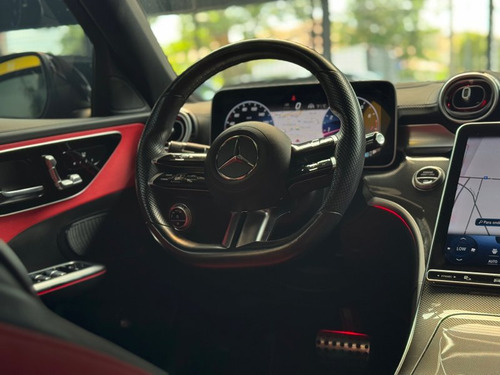 Mercedes-Benz Classe C 2.0 EQ BOOST HÍBRIDO AMG LINE 9G-TRONIC