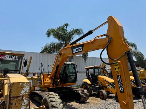 Excavadora Jcb