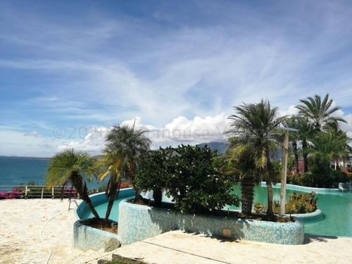 Venta De Apartamento En El Morro Frente Al Mar