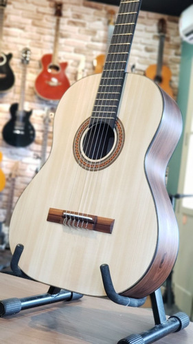 Imagem 10 de 10 de Violão Rozini Studio Clássico Natural Fosco Rx210