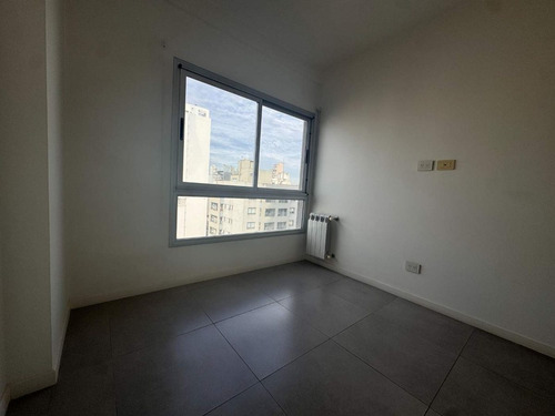 Venta Departamento 3 Ambientes Cochera Las Lomitas