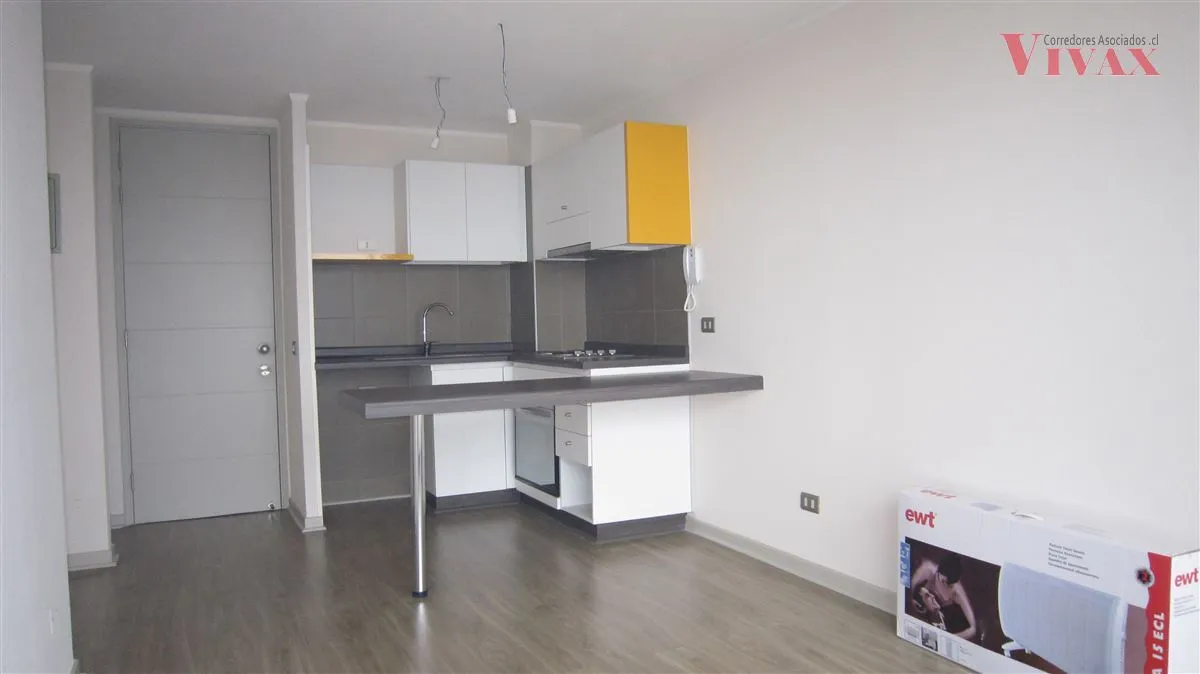 Imagen 4 de 18 de Departamento En Venta De 2 Dorm. En Independencia