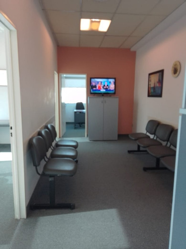 Pilar / Consultorios En Alquiler