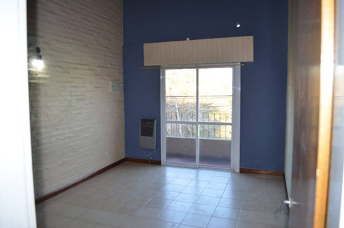 Imagen 12 de 12 de Bloque Comercial En Venta En Canning.