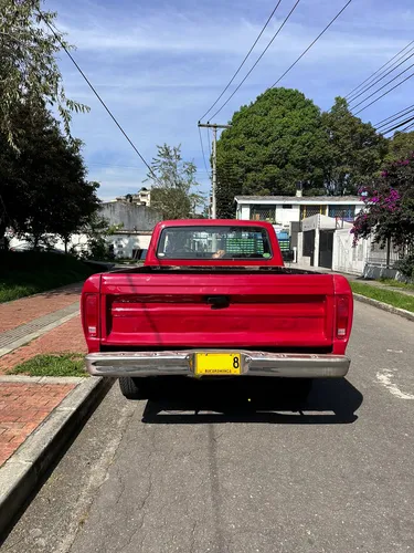 Ford F100 Custom