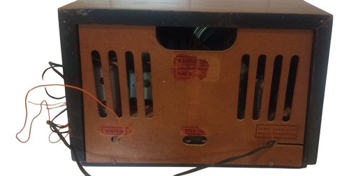 Radio Serra Mod Wz-164-u, Más 100 Años, Funciona (Usado)