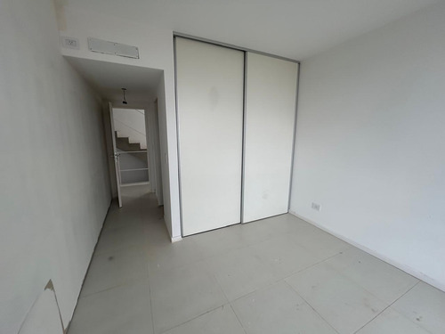 Duplex 3 Amb 3 Baños C/ Tza + Parrila - L A Estrenar !!!!!!!