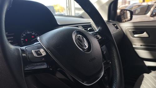Volkswagen Suran 1.6 Highline