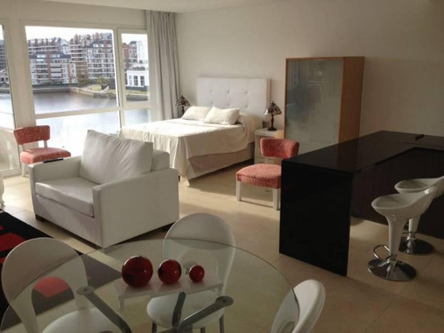 Imagen 8 de 17 de Wyndham Loft - La Mejor Vista A La Bahía Grande De Nordelta.