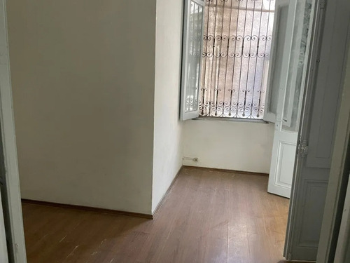 Imagen 10 de 13 de Imperdible!! 10 Habitaciones, Ideal Empresas, Centro!!