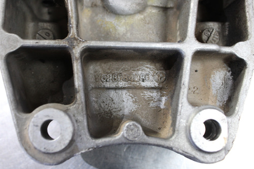 Soporte Compresor Peugeot 206 2002 Std 1.4 9628584080 S4851 (Usado)